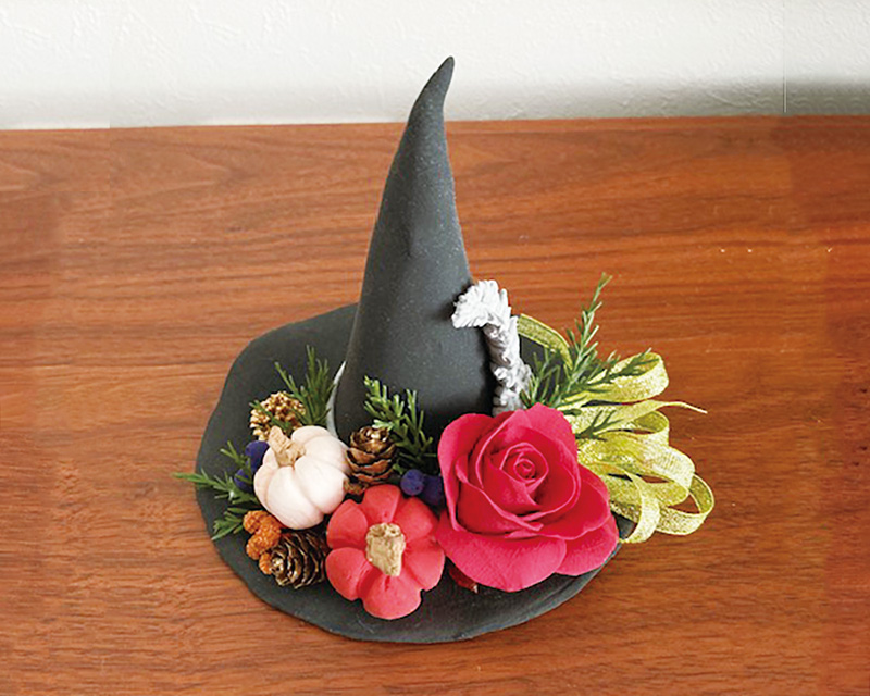 サイズ：約H6cm×W3cm